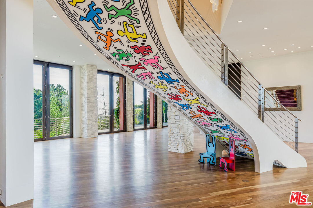 MLS #25556875 image #13