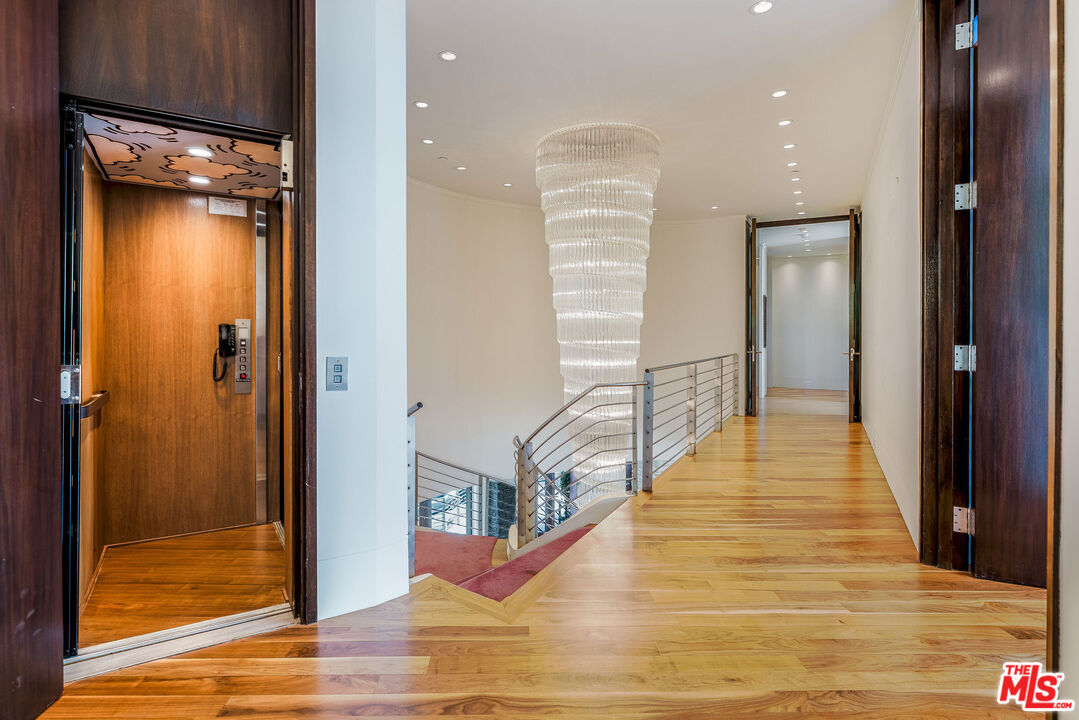 MLS #25556875 image #14