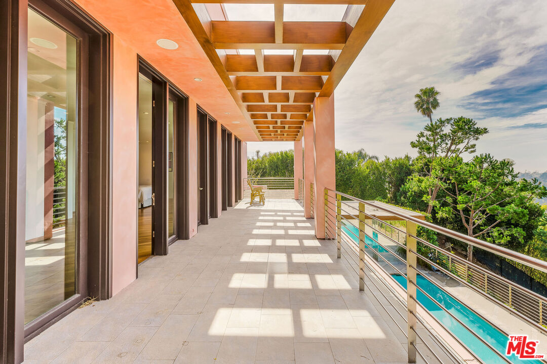 MLS #25556875 image #20