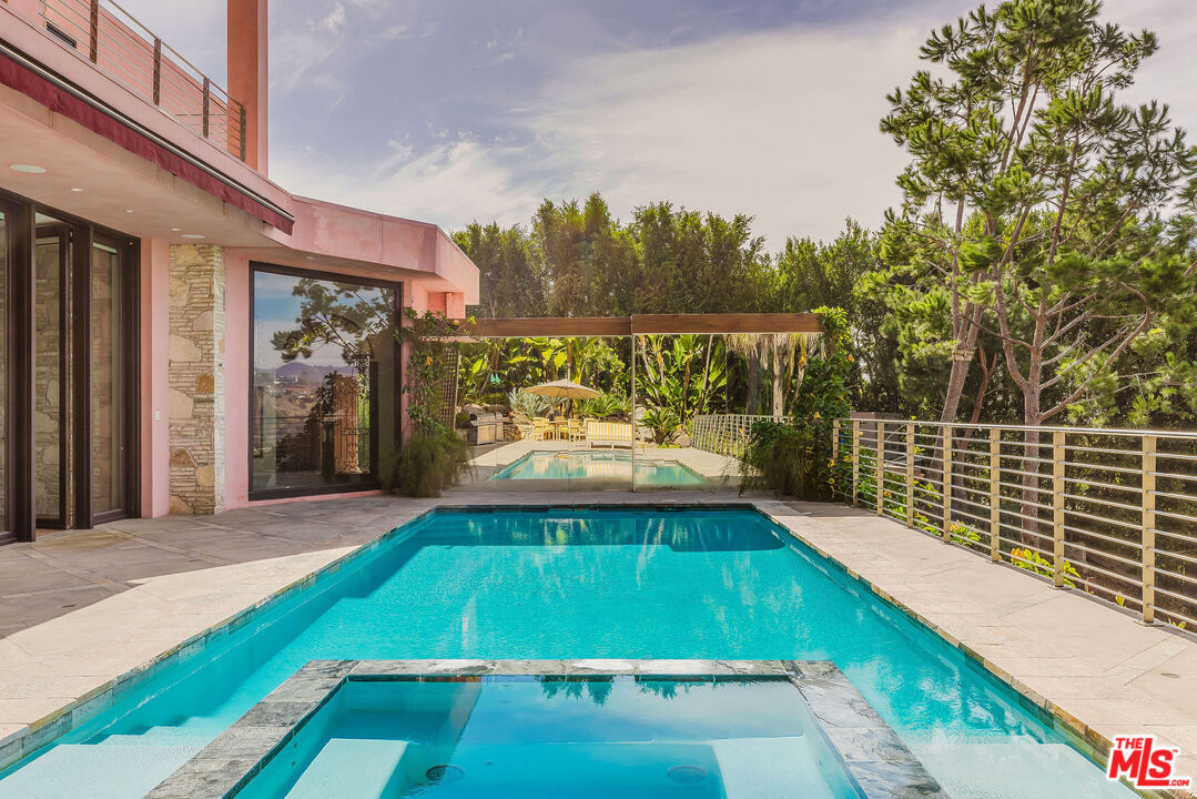 MLS #25556875 image #22