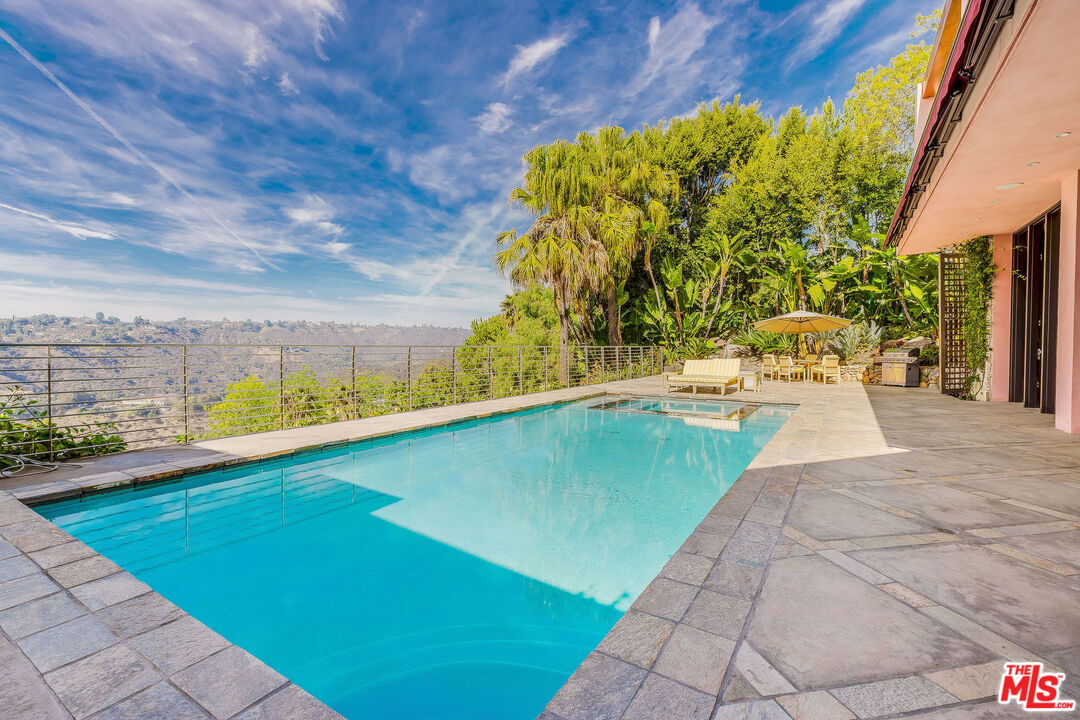 MLS #25556875 image #25