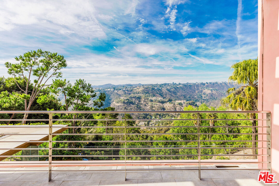 MLS #25556875 image #27