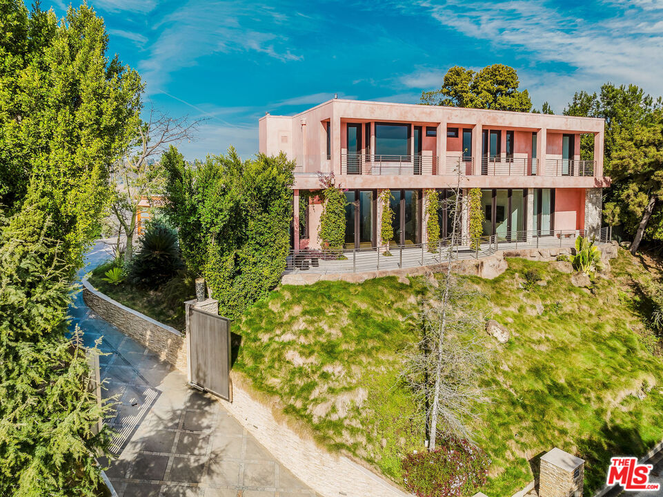 MLS #25556875 image #32