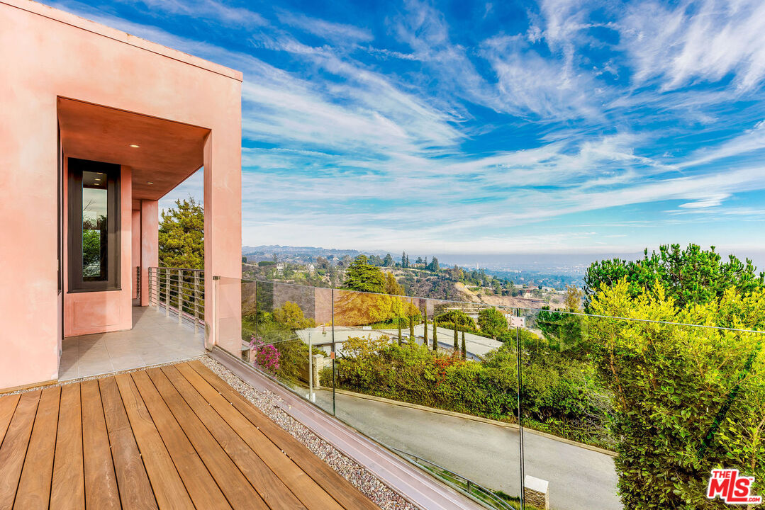 MLS #25556875 image #35