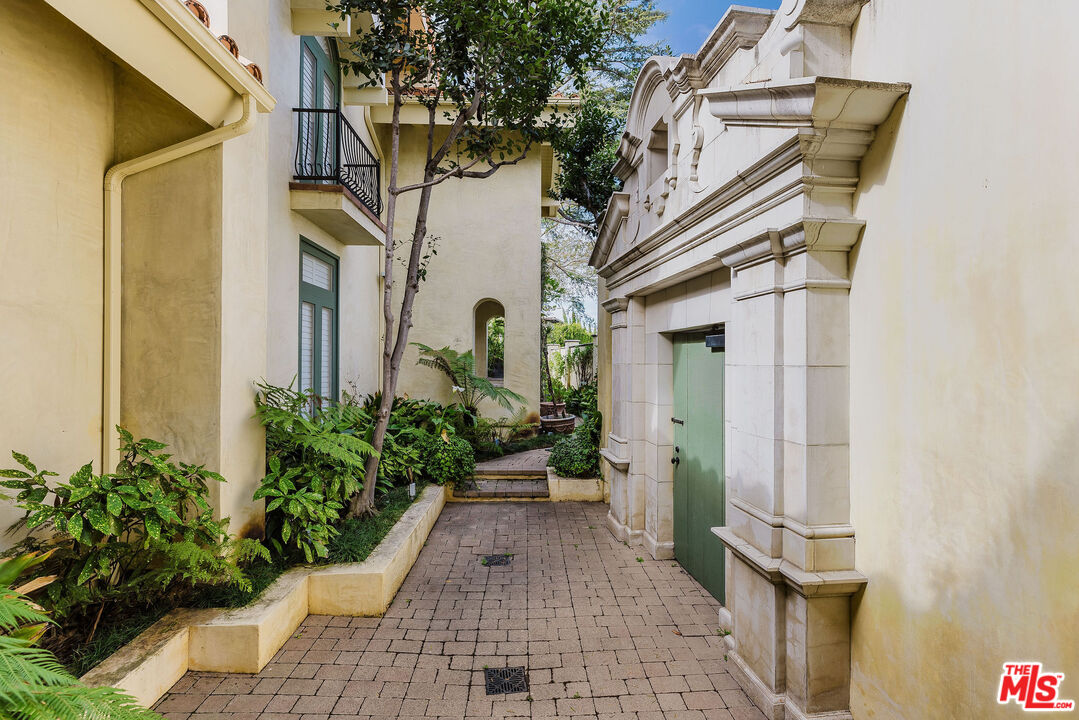 MLS #25556877 image #9