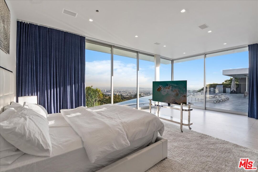 MLS #25556919 image #28