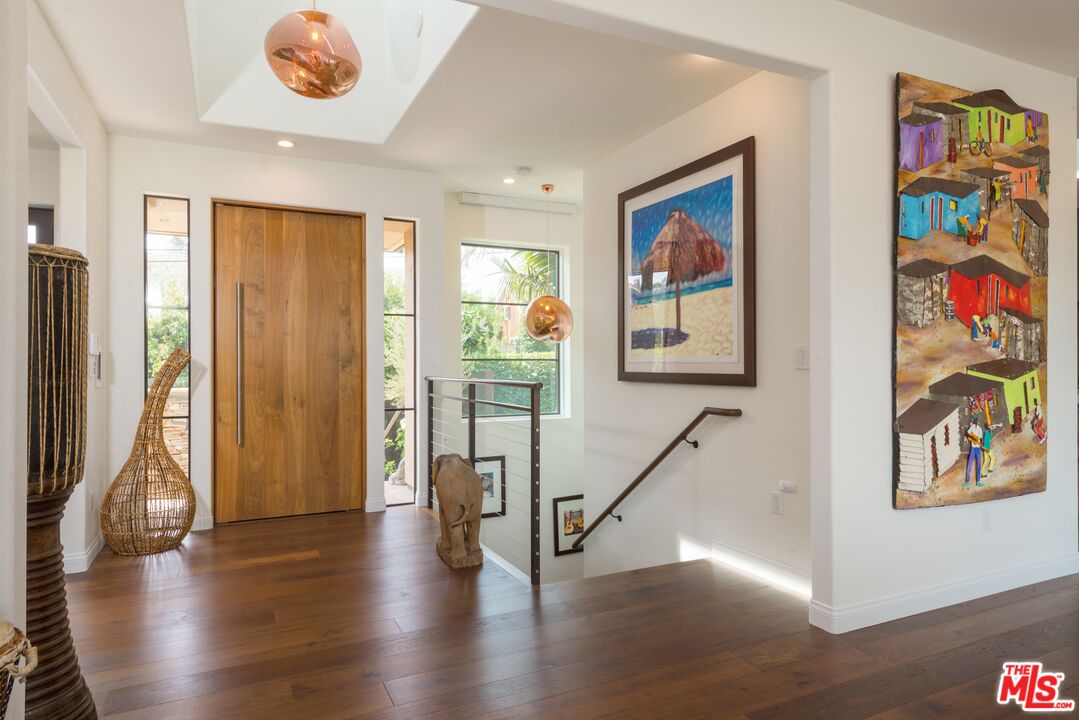 MLS #25557131 image #1