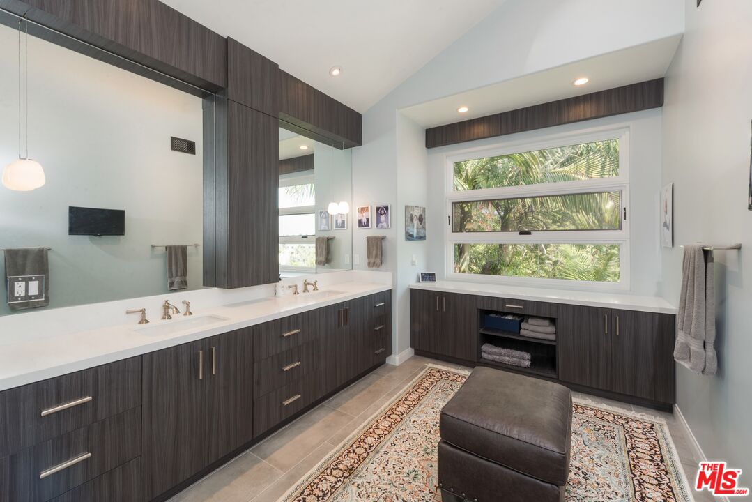 MLS #25557131 image #19