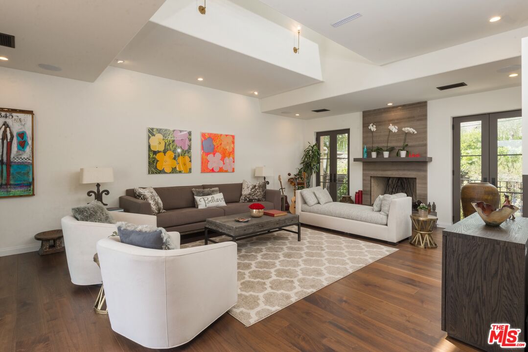 MLS #25557131 image #3