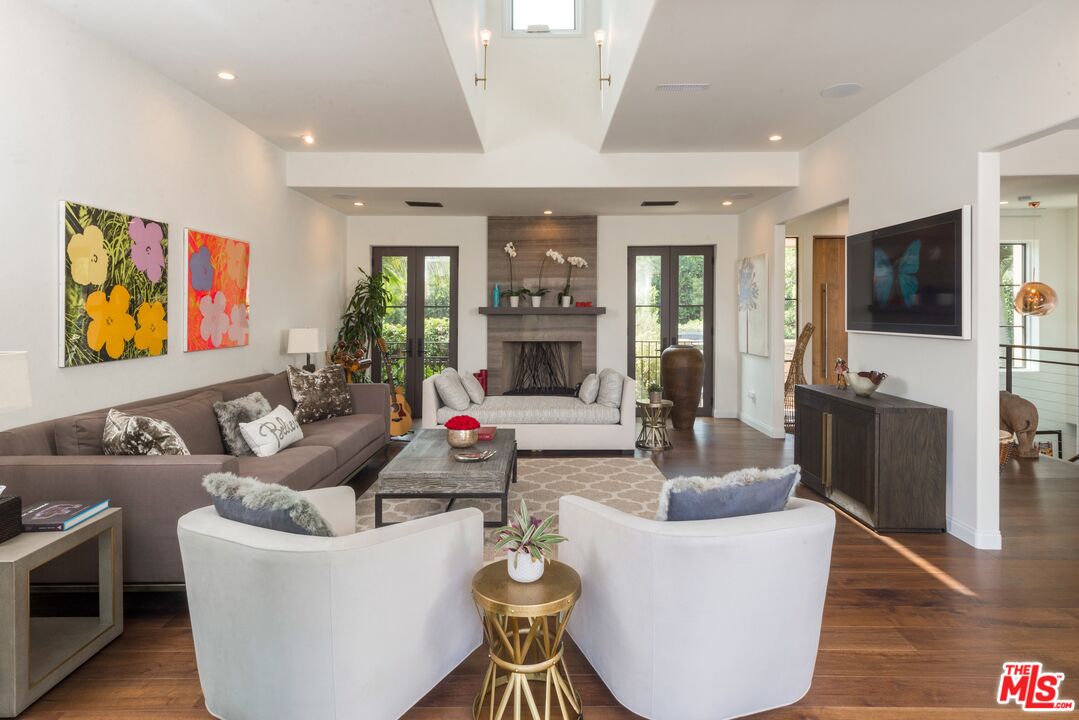 MLS #25557131 image #4