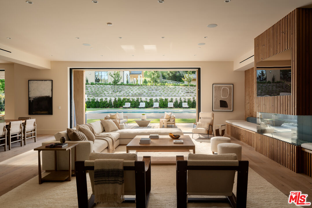 MLS #24-469159 image #6