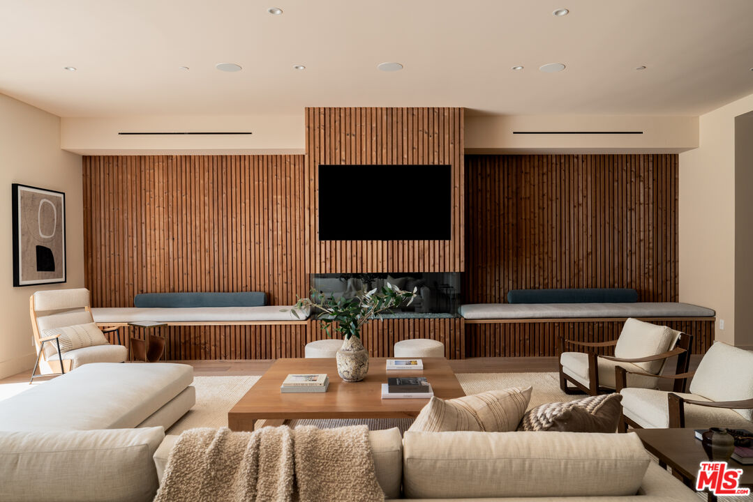 MLS #24-469159 image #7