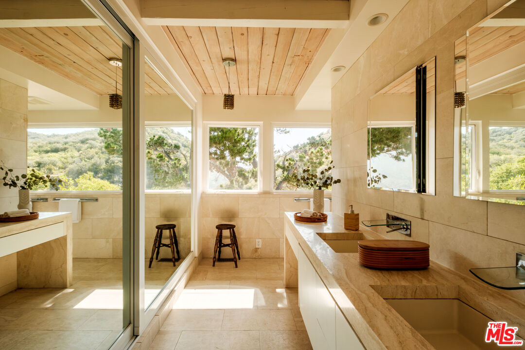 MLS #25557215 image #29