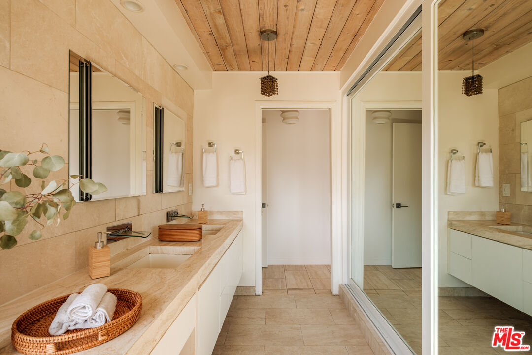 MLS #25557215 image #31