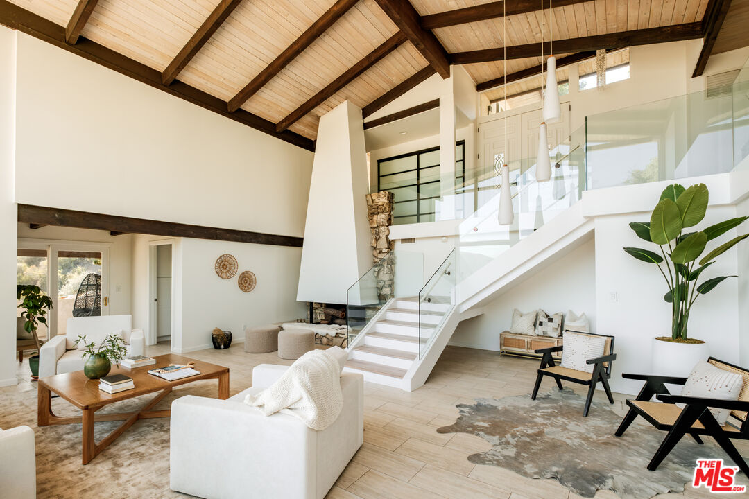 MLS #25557215 image #6