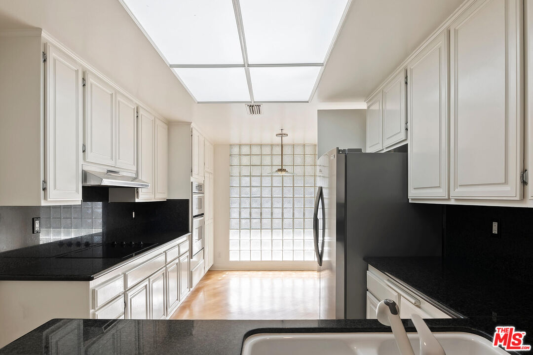 MLS #25557241 image #18