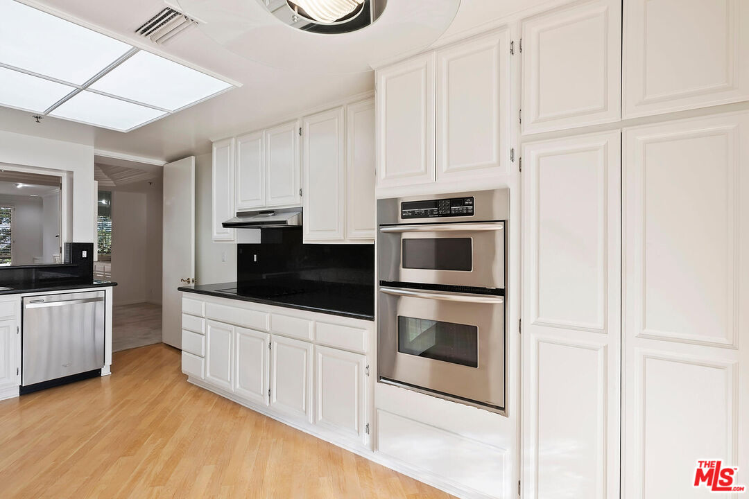 MLS #25557241 image #22