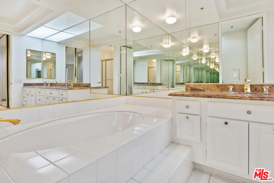 MLS #25557241 image #32