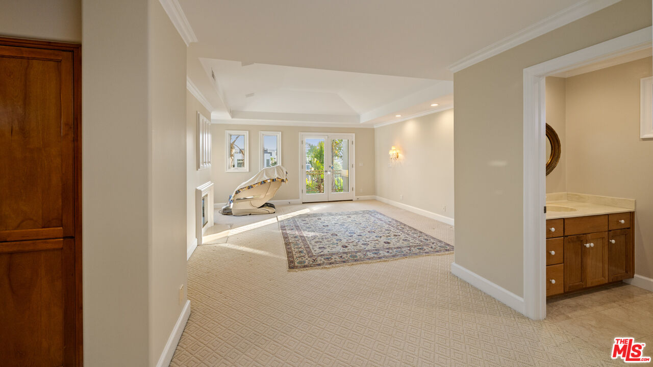 MLS #25557399 image #23