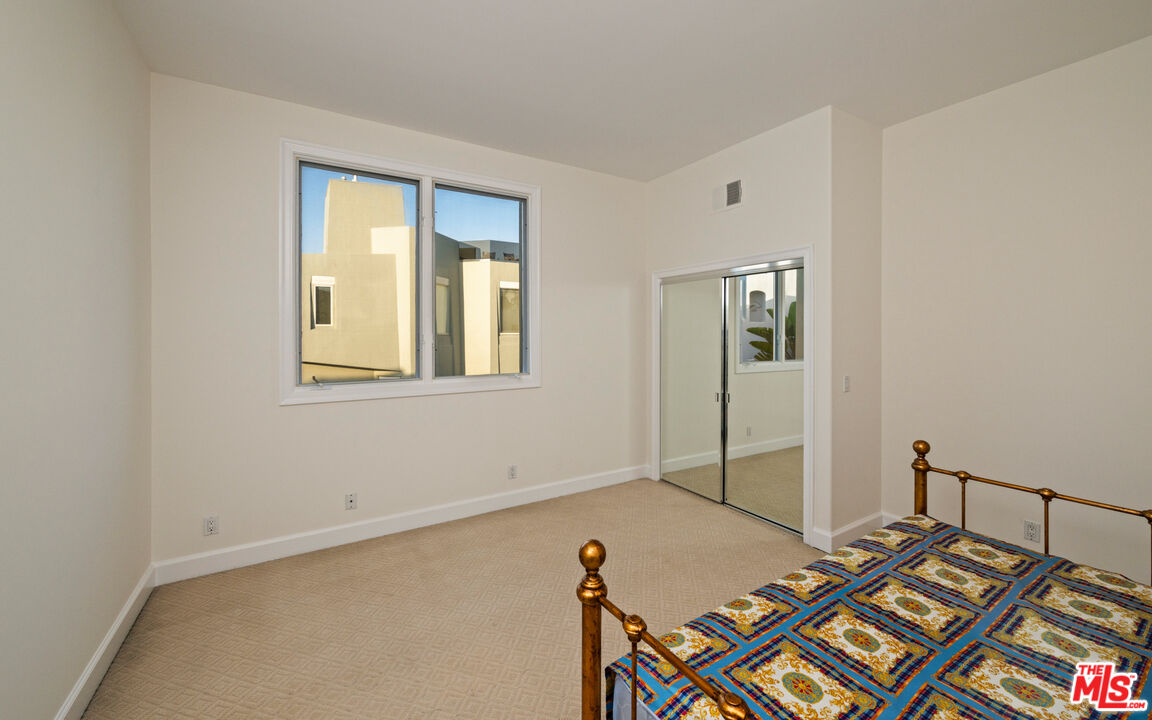 MLS #25557399 image #29