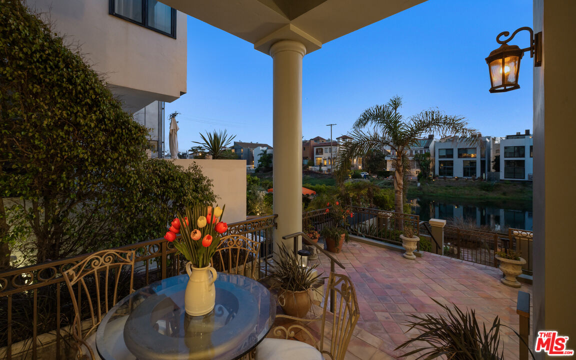 MLS #25557399 image #42