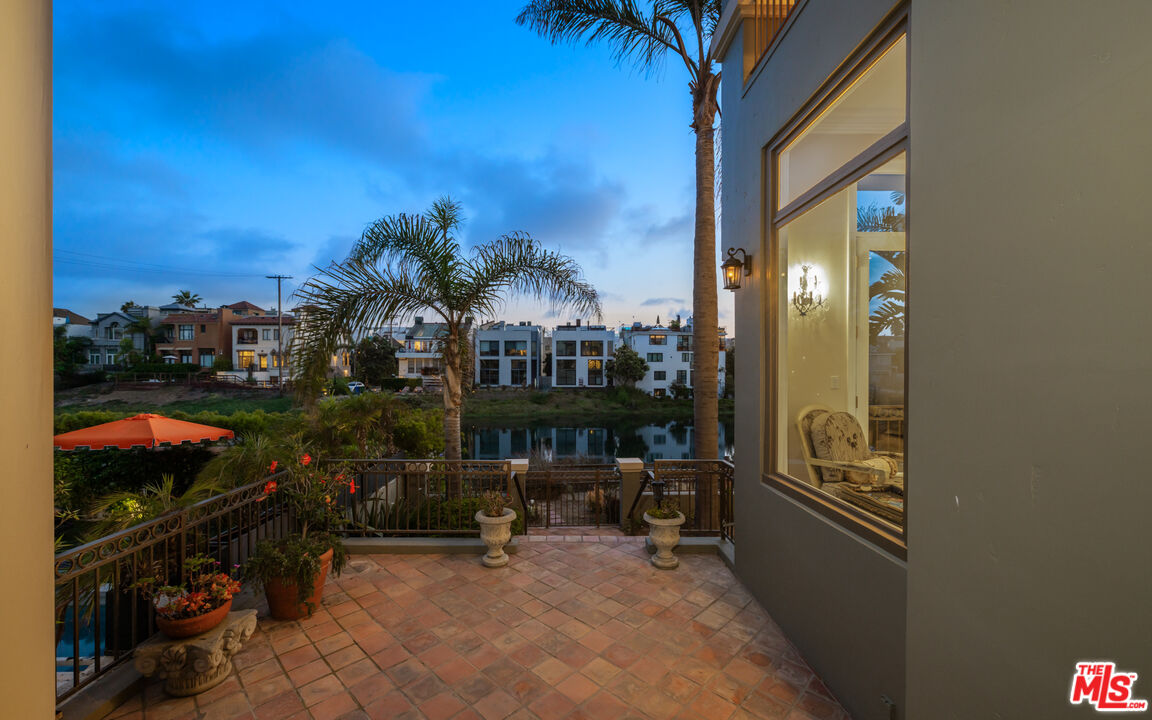 MLS #25557399 image #44