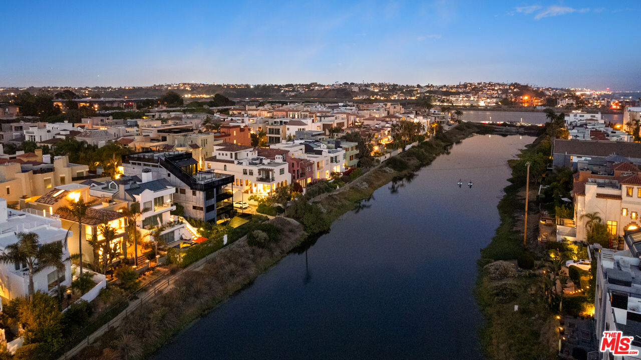 MLS #25557399 image #48