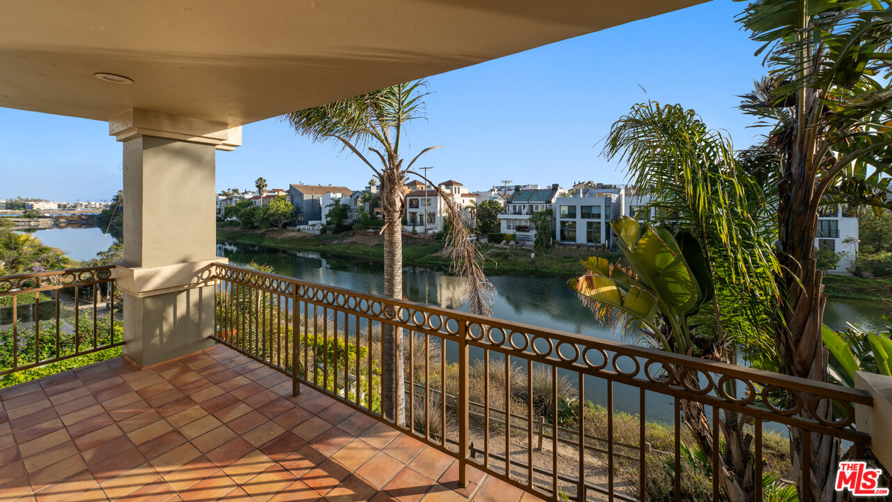 MLS #25557399 image #0