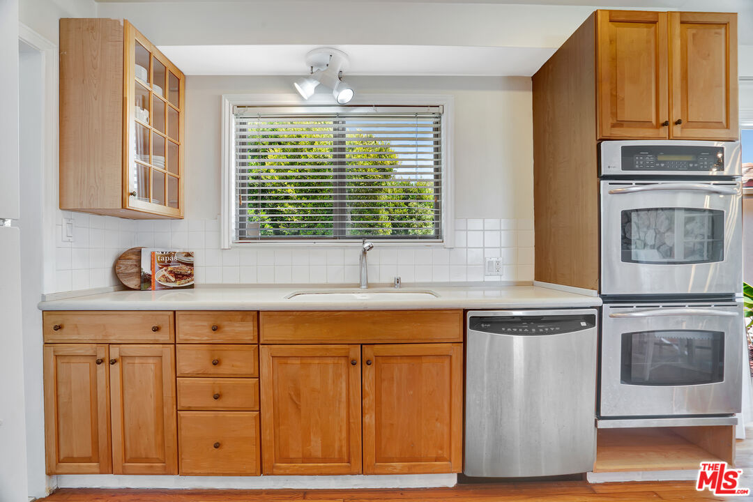 MLS #25557637 image #12