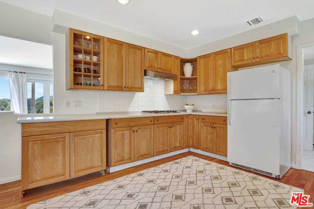 MLS #25557637 image #13