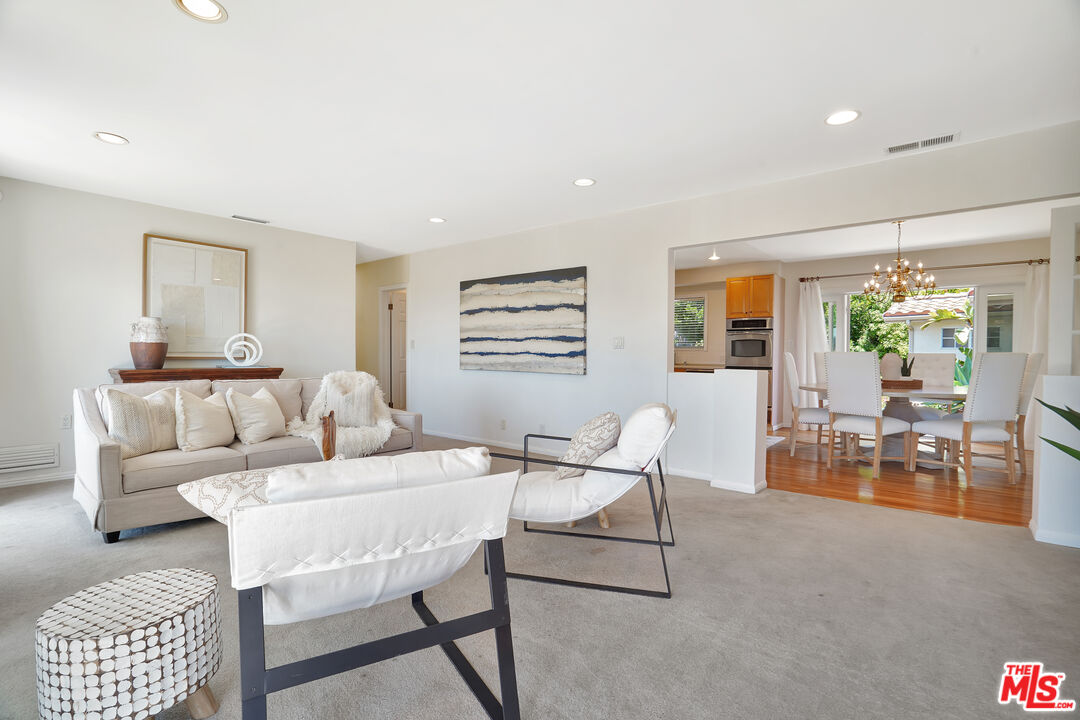 MLS #25557637 image #14