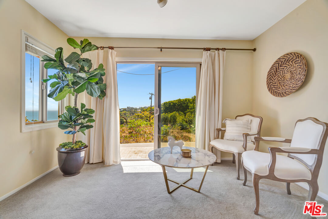 MLS #25557637 image #22