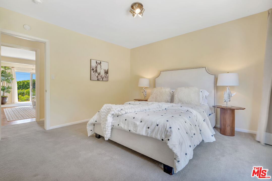 MLS #25557637 image #30