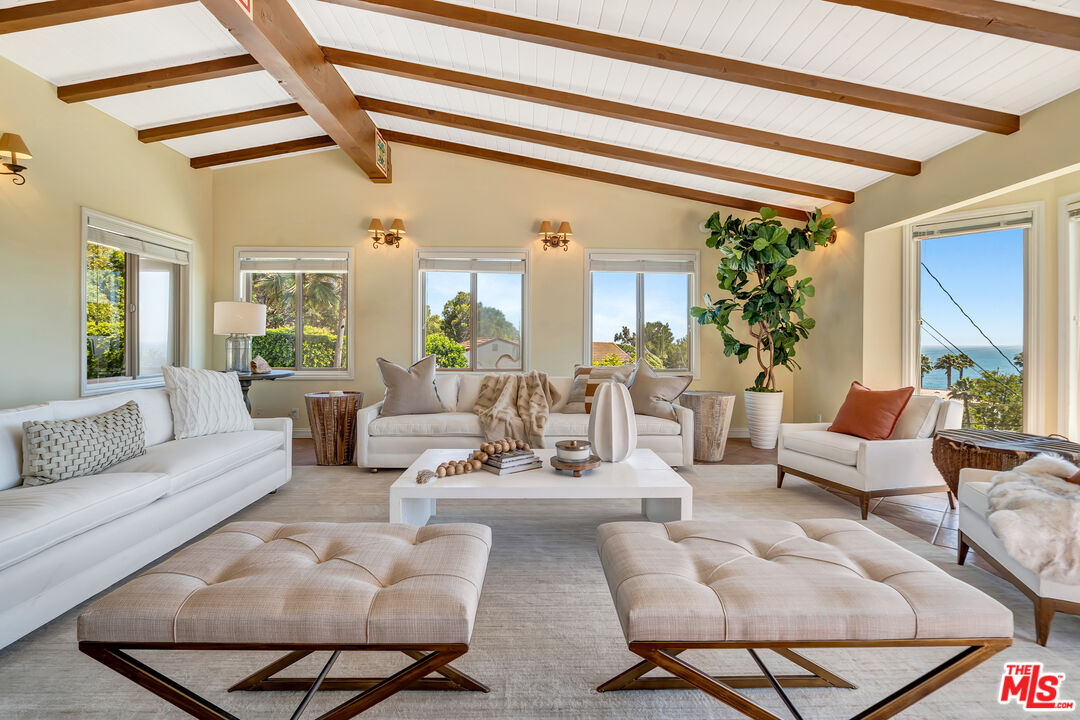 MLS #25557637 image #5