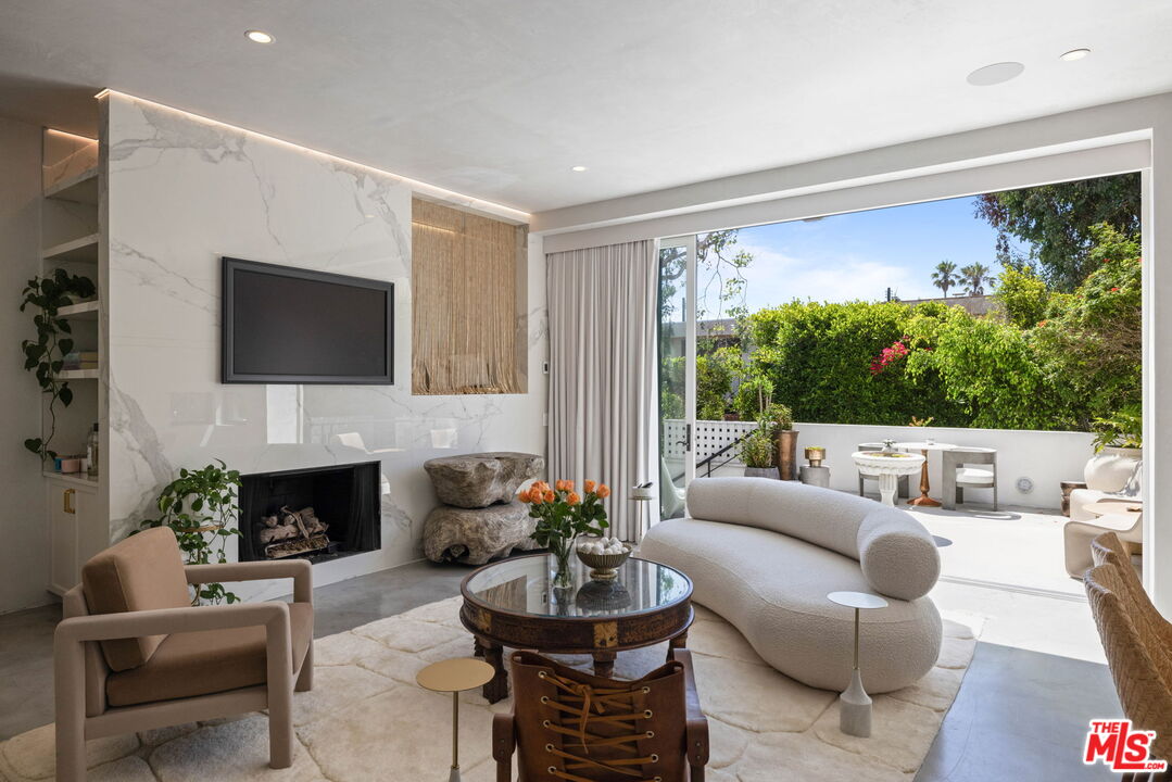 MLS #25557665 image #11