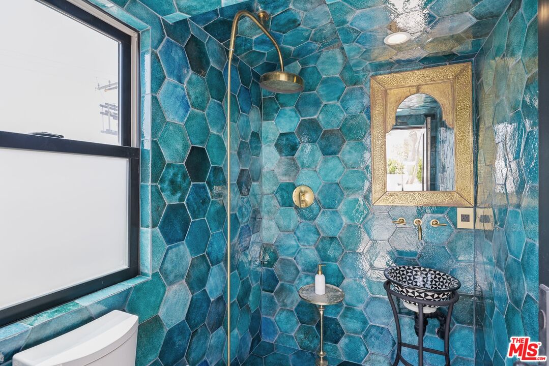 MLS #25557665 image #14