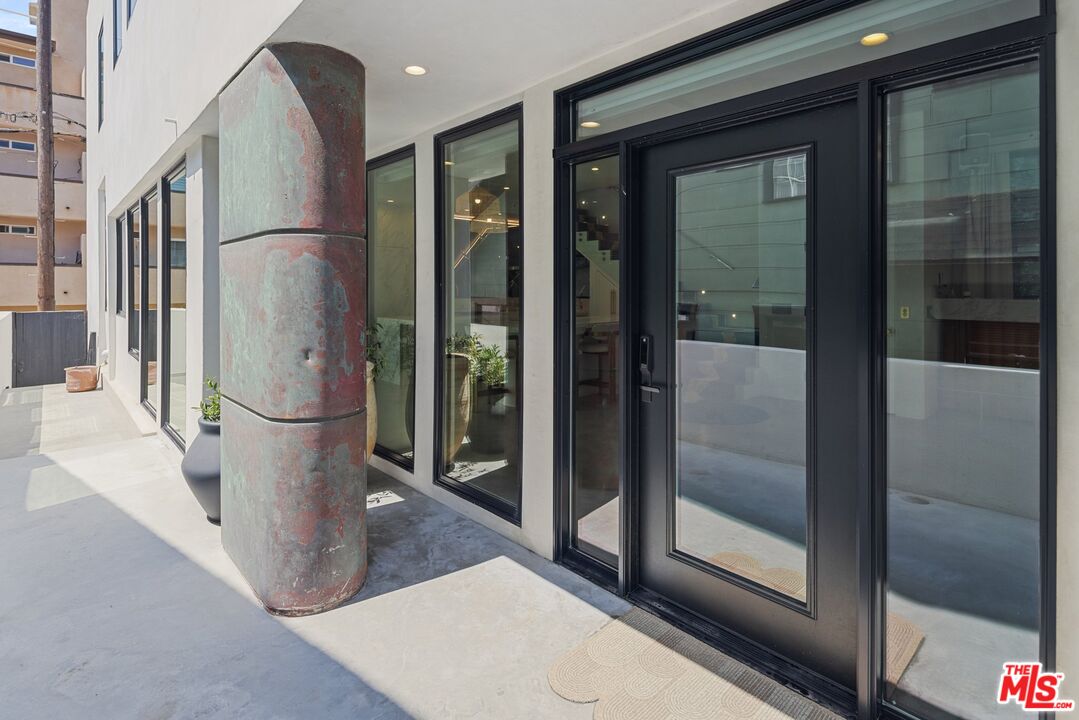 MLS #25557665 image #3