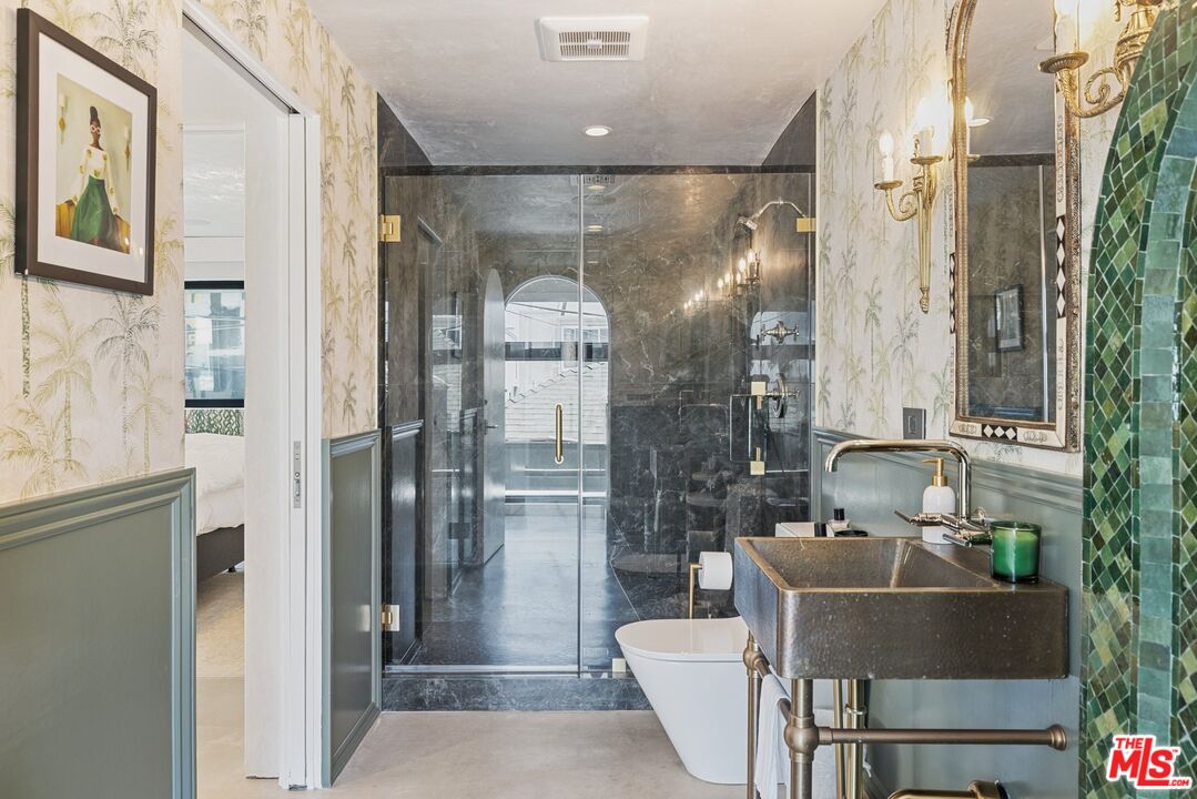 MLS #25557665 image #43