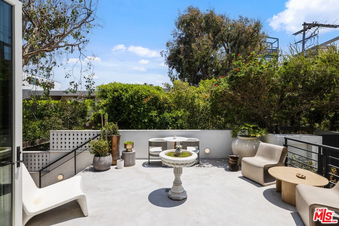 MLS #25557665 image #4