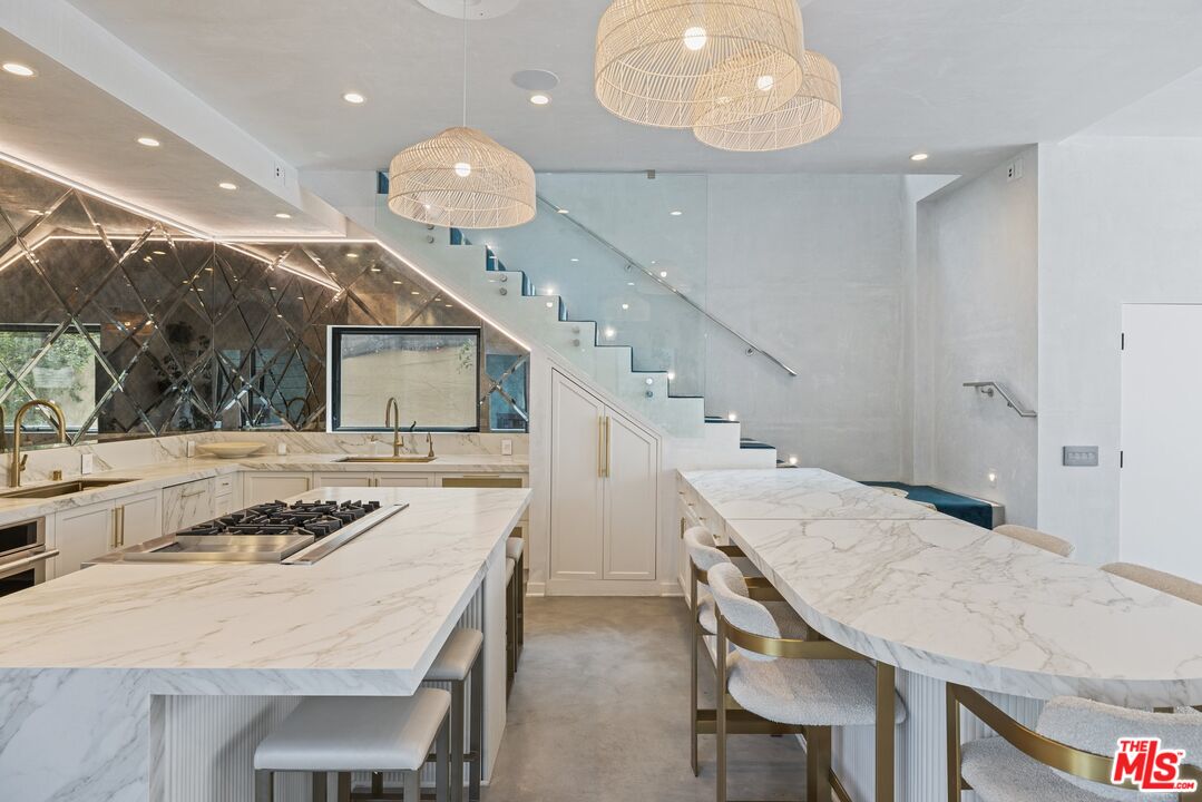 MLS #25557665 image #6