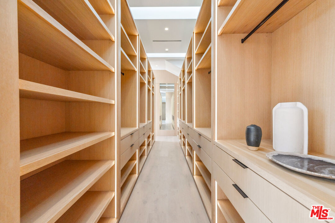 MLS #25557711 image #14