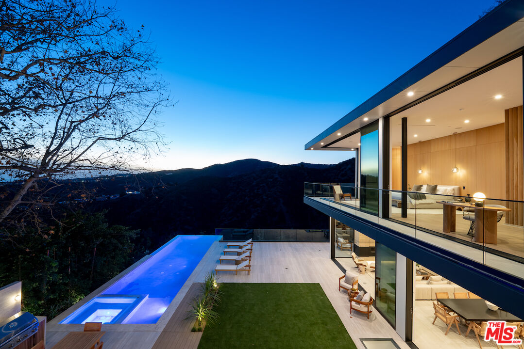 MLS #25557711 image #1