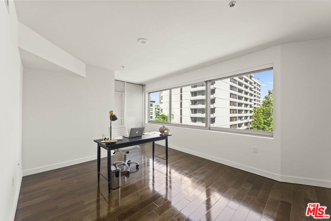 MLS #25557771 image #20