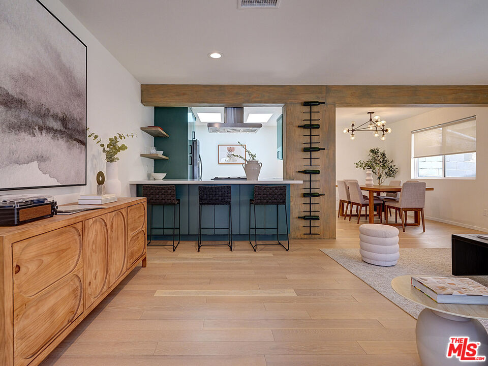 MLS #25557789 image #1