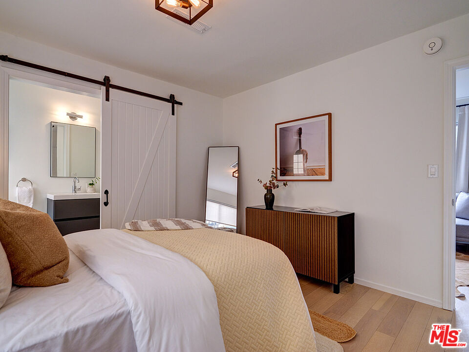 MLS #25557789 image #27