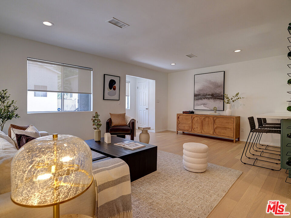 MLS #25557789 image #2