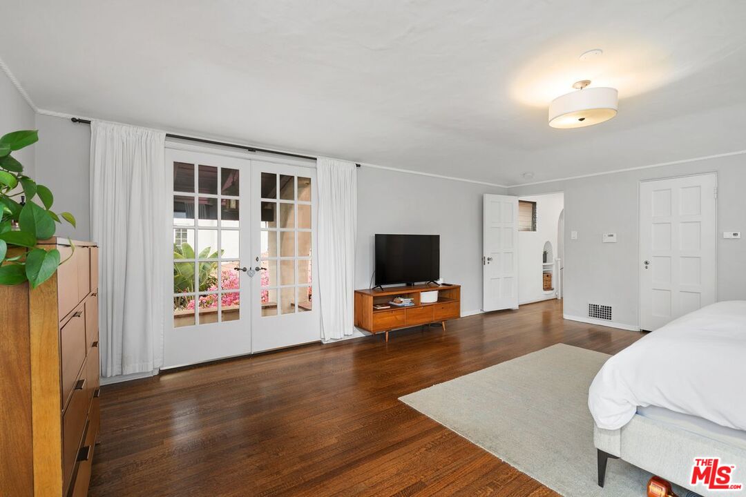 MLS #25557801 image #27