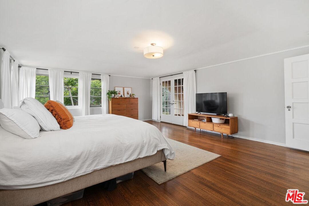 MLS #25557801 image #28