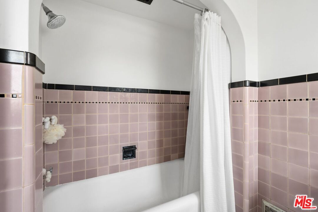 MLS #25557801 image #32