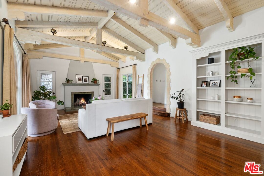 MLS #25557801 image #7